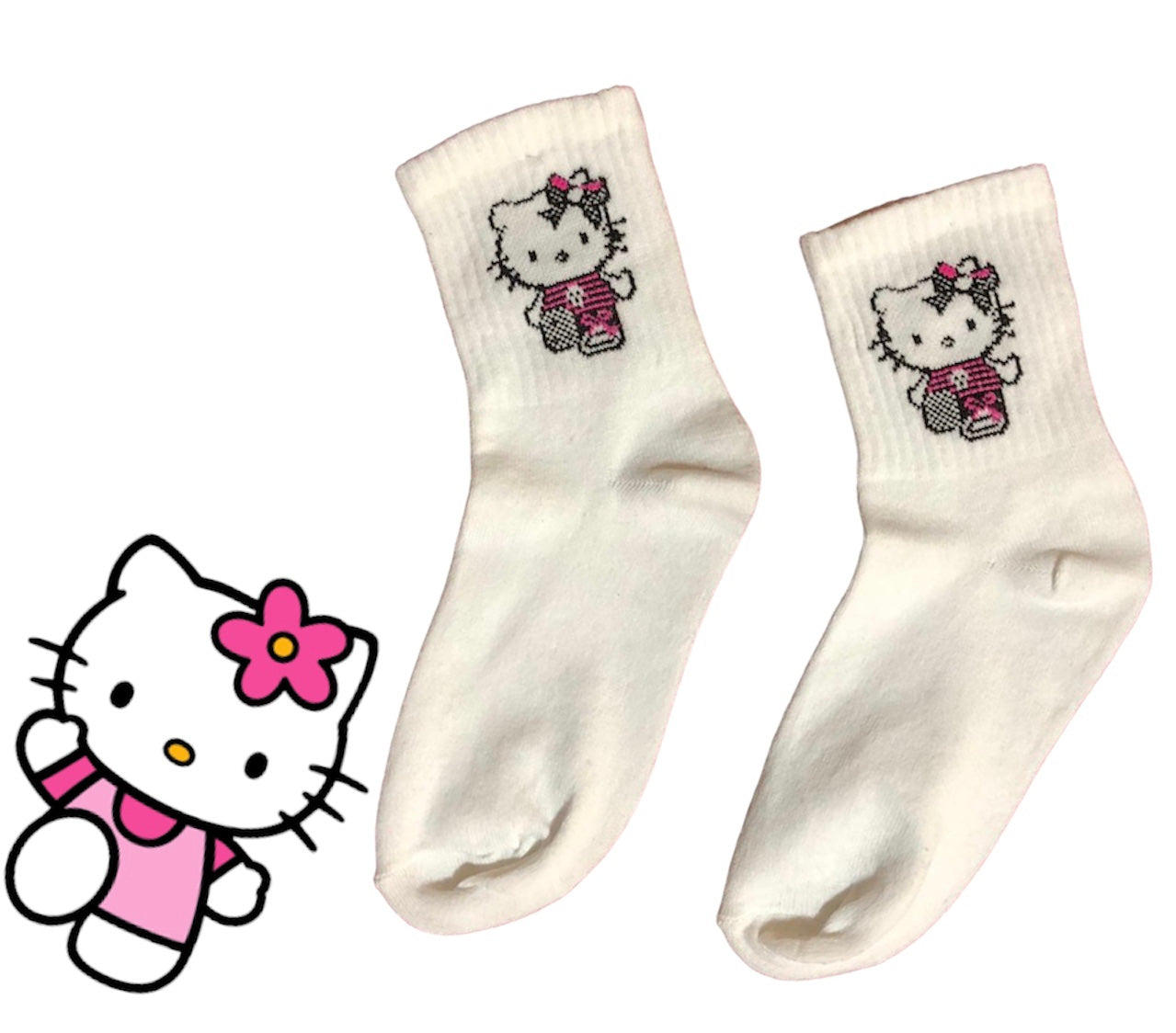 middle hello kitty